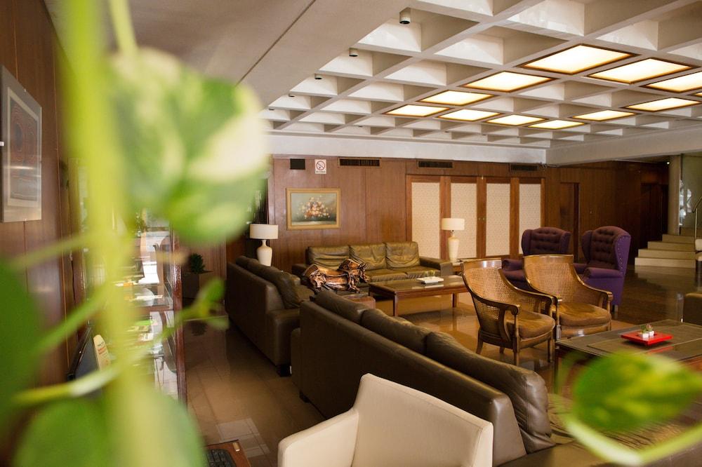 Julio Cesar Hotel Посадас Екстериор снимка