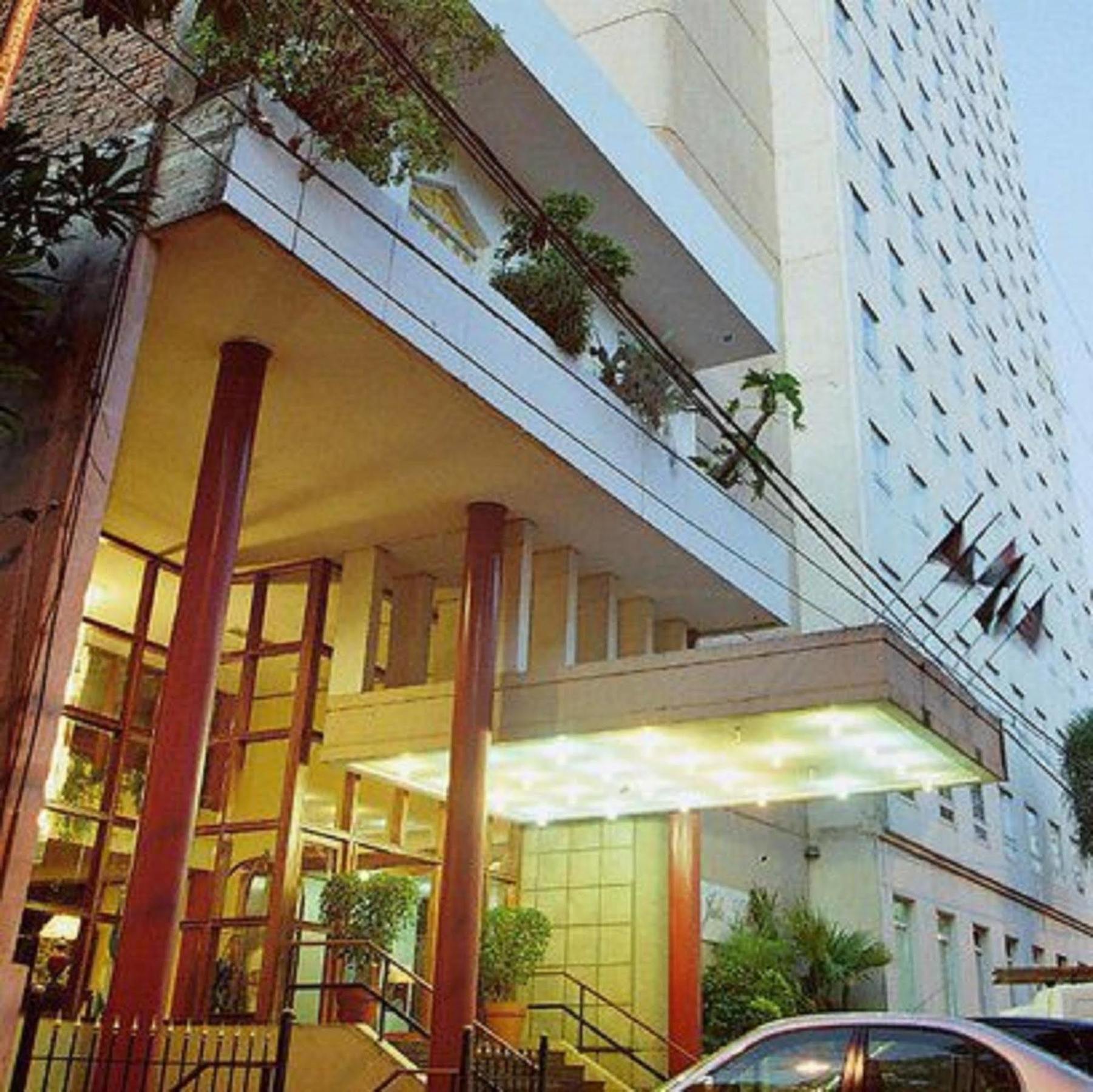Julio Cesar Hotel Посадас Екстериор снимка
